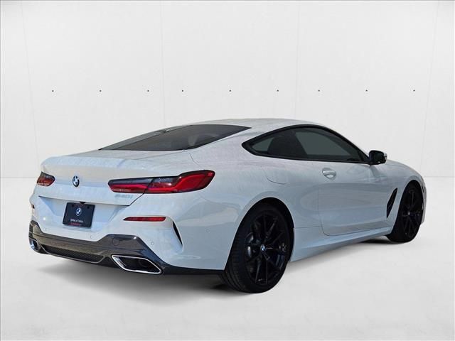 2024 BMW 8 Series 840i