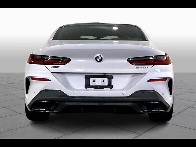 2024 BMW 8 Series 840i