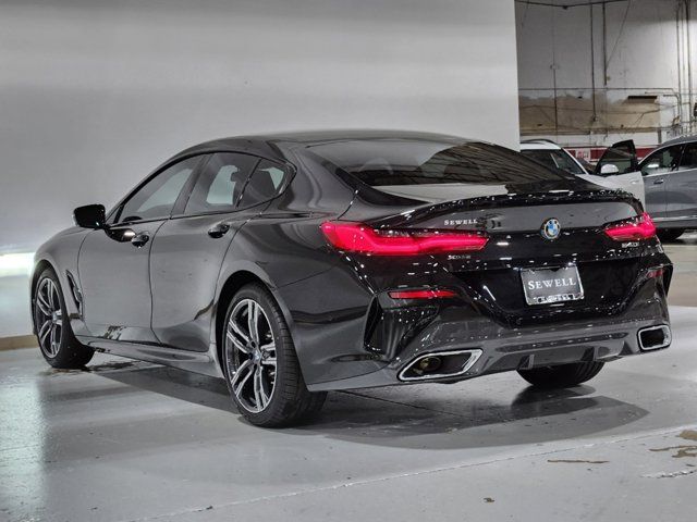 2024 BMW 8 Series 840i