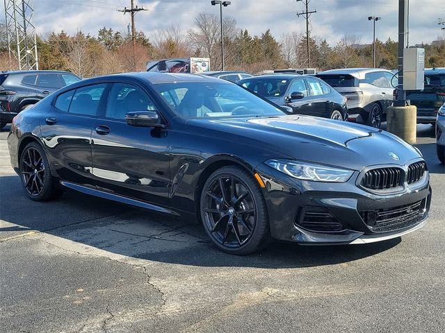 2024 BMW 8 Series M850i