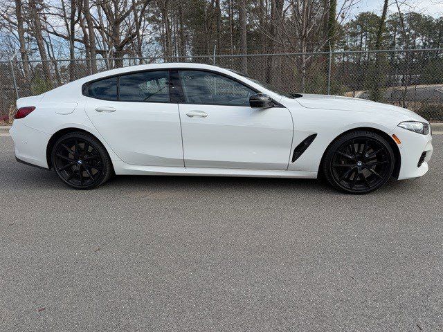 2024 BMW 8 Series M850i