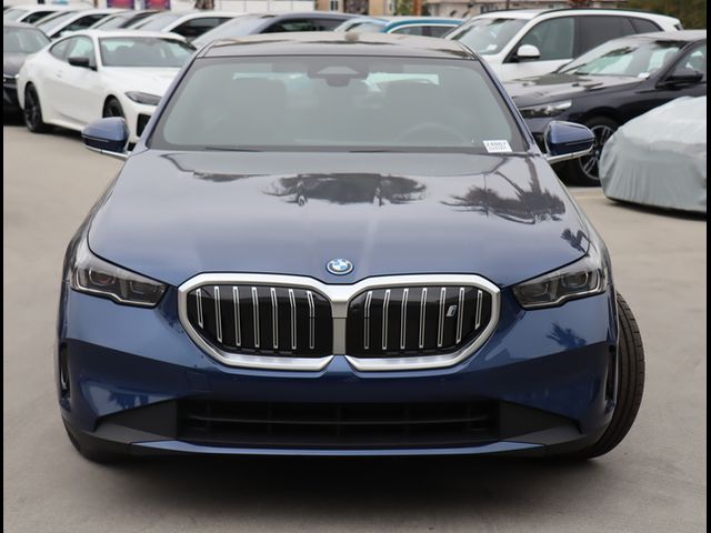 2024 BMW i5 eDrive40