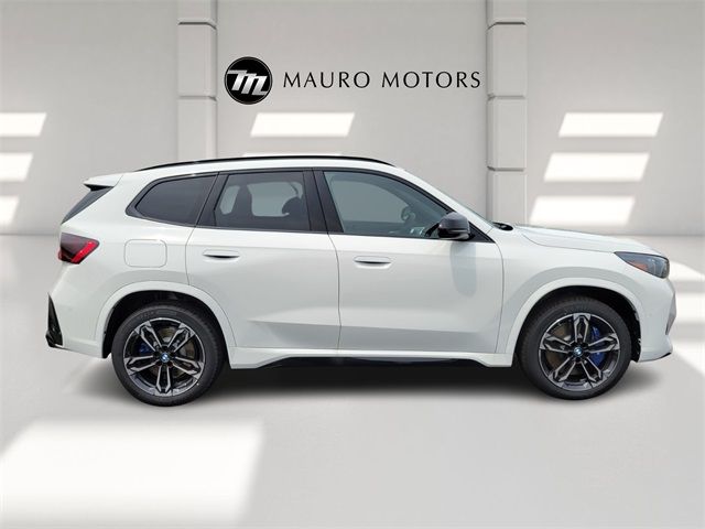 2024 BMW X1 M35i