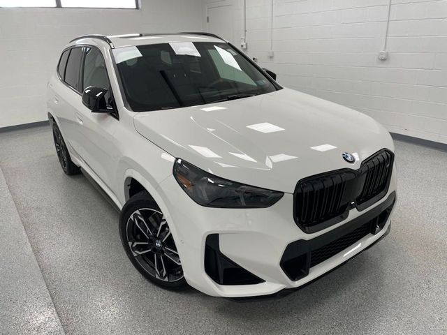 2024 BMW X1 M35i