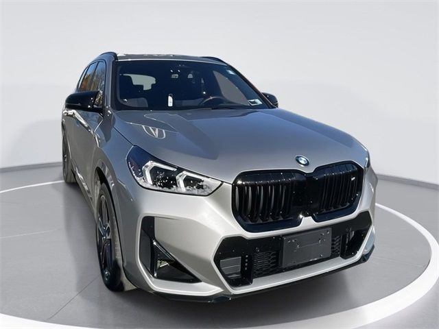 2024 BMW X1 M35i