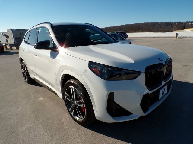 2024 BMW X1 M35i