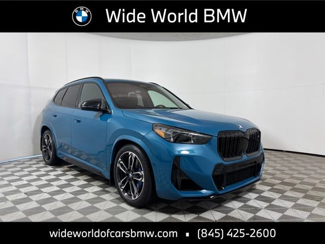 2024 BMW X1 M35i