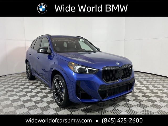 2024 BMW X1 M35i