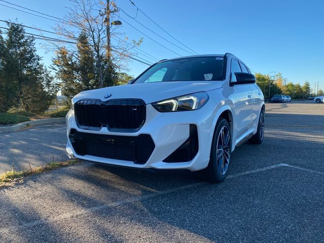 2024 BMW X1 M35i