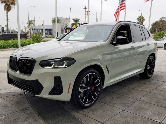 2024 BMW X3 M40i