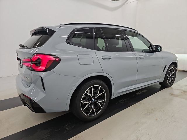 2024 BMW X3 M40i