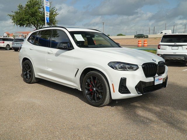 2024 BMW X3 M40i
