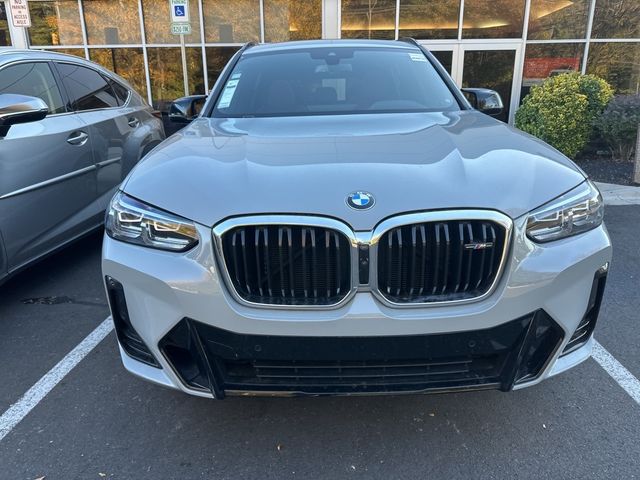 2024 BMW X3 M40i