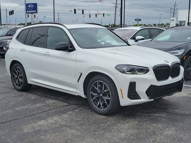 2024 BMW X3 M40i