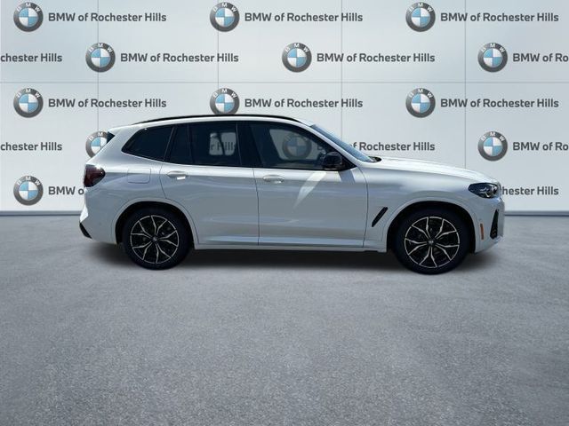 2024 BMW X3 M40i