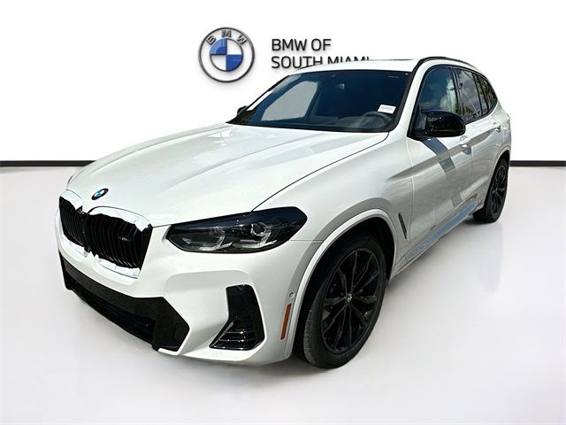 2024 BMW X3 M40i