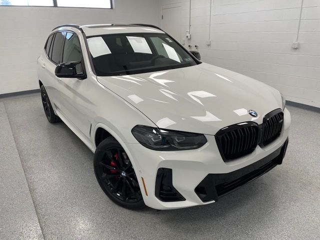 2024 BMW X3 M40i