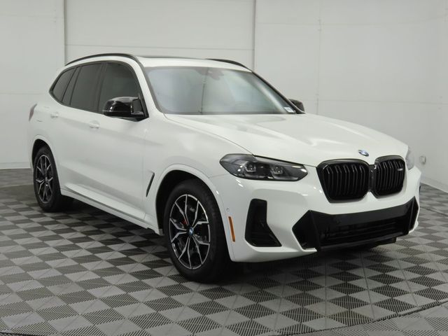 2024 BMW X3 M40i