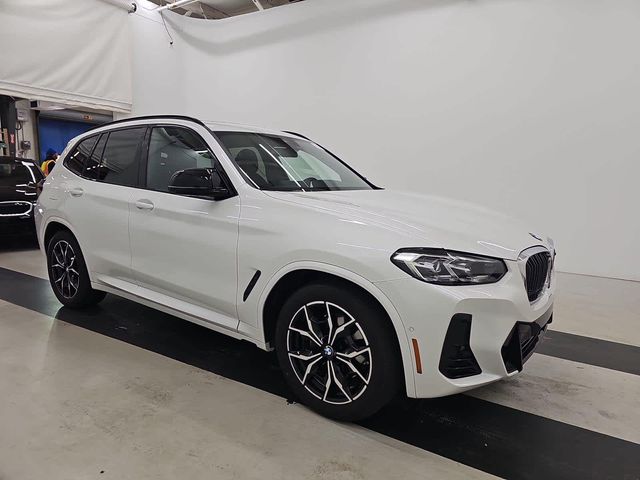 2024 BMW X3 M40i