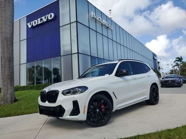 2024 BMW X3 M40i