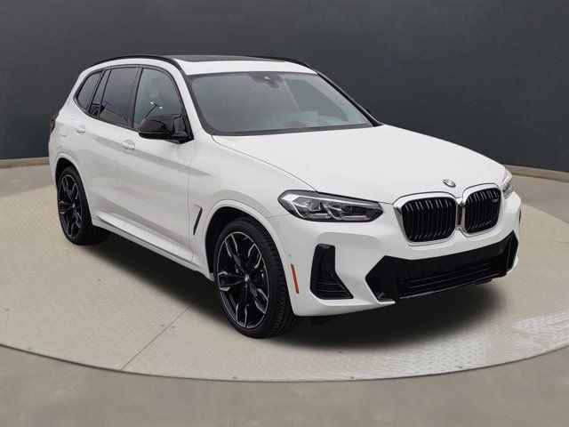 2024 BMW X3 M40i