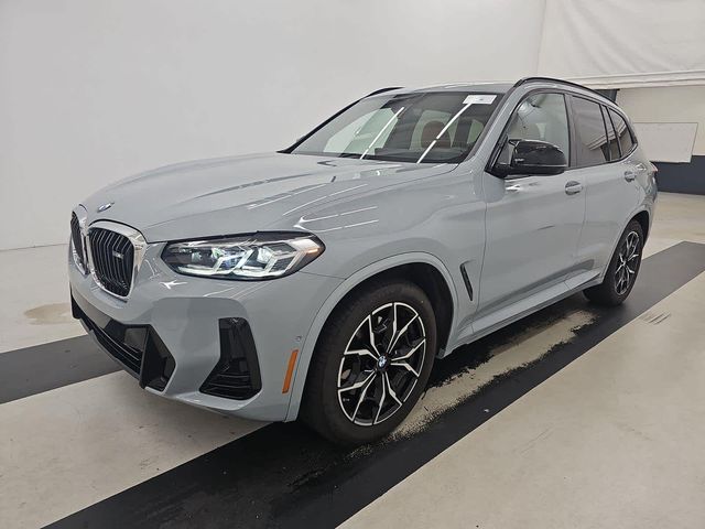 2024 BMW X3 M40i