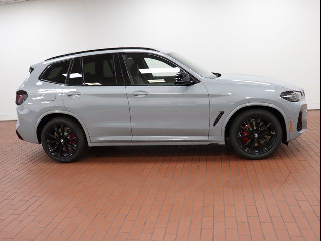 2024 BMW X3 M40i