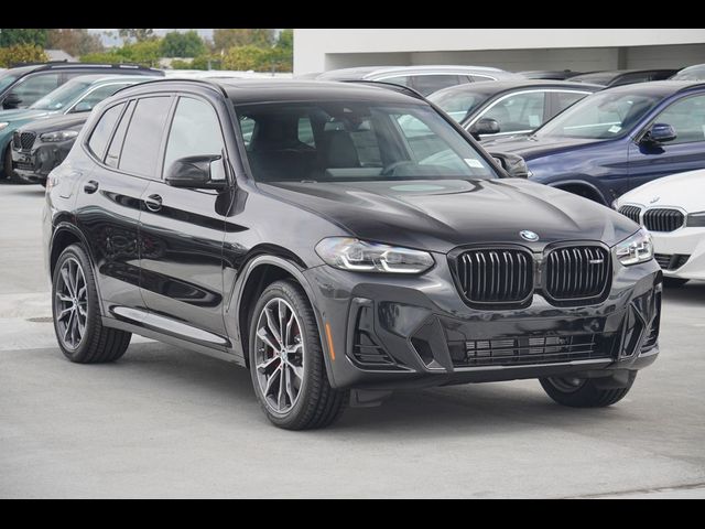 2024 BMW X3 M40i