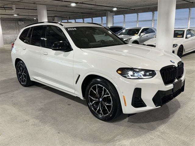 2024 BMW X3 M40i