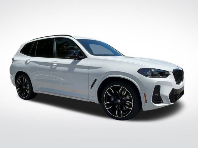 2024 BMW X3 M40i