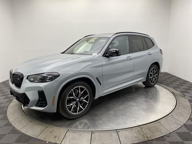 2024 BMW X3 M40i