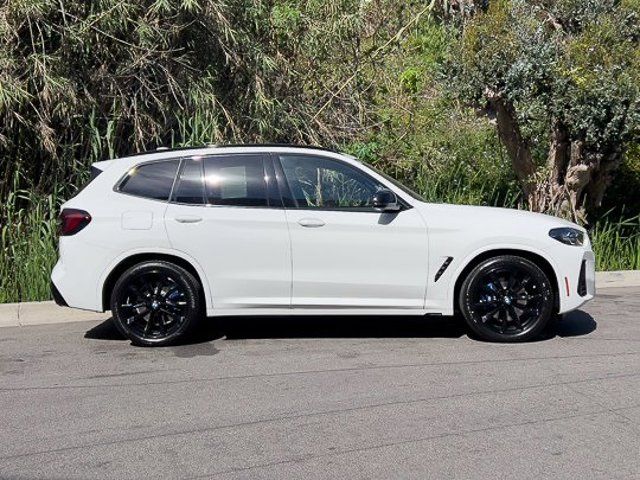 2024 BMW X3 M40i