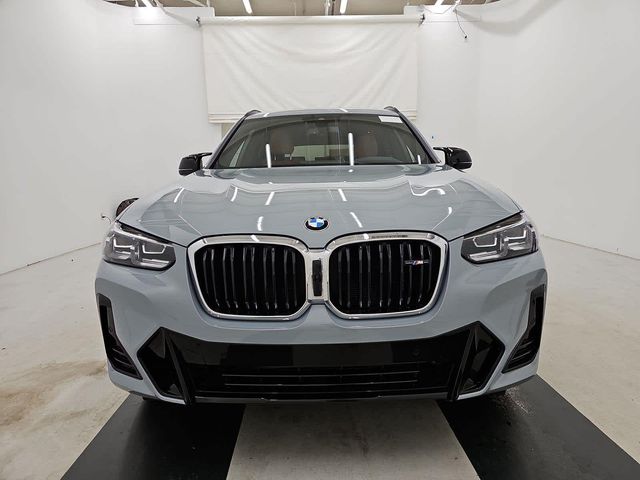 2024 BMW X3 M40i