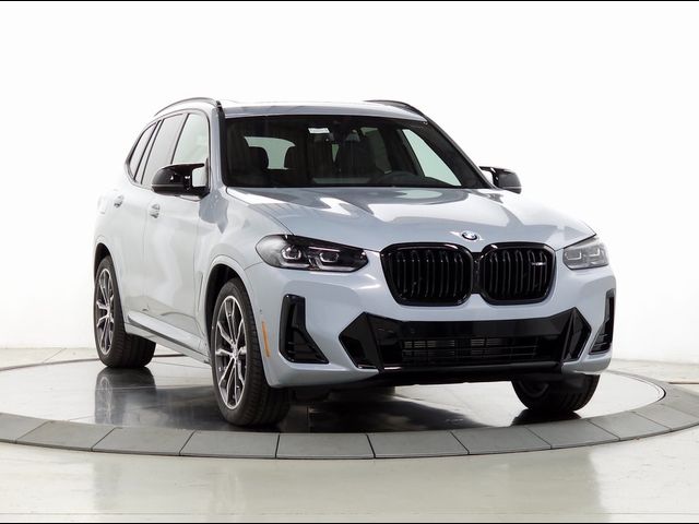 2024 BMW X3 M40i