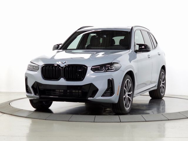 2024 BMW X3 M40i