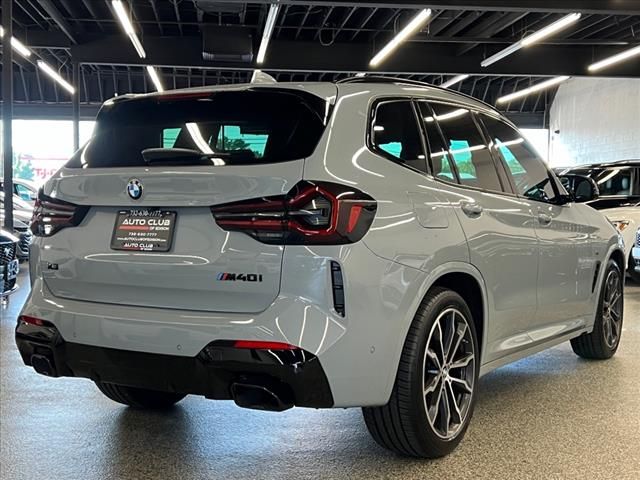 2024 BMW X3 M40i