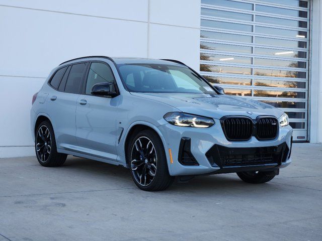 2024 BMW X3 M40i