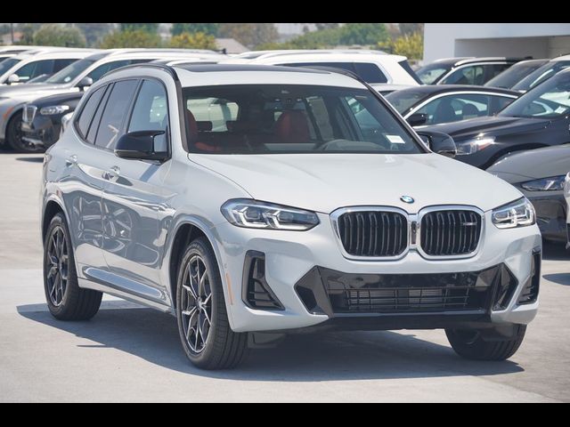 2024 BMW X3 M40i