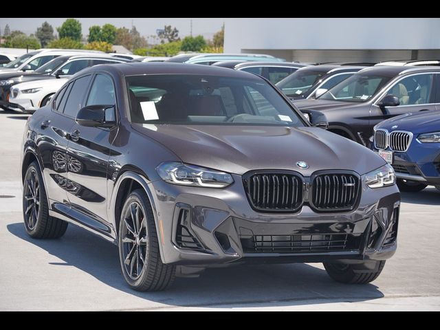 2024 BMW X4 M40i