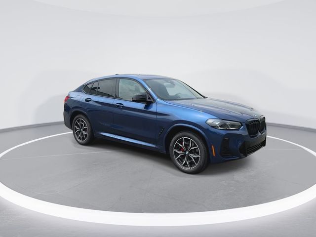 2024 BMW X4 M40i