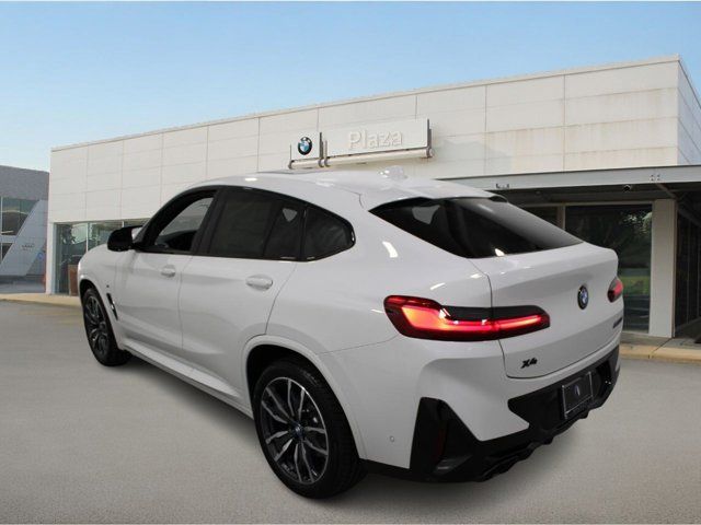 2024 BMW X4 M40i