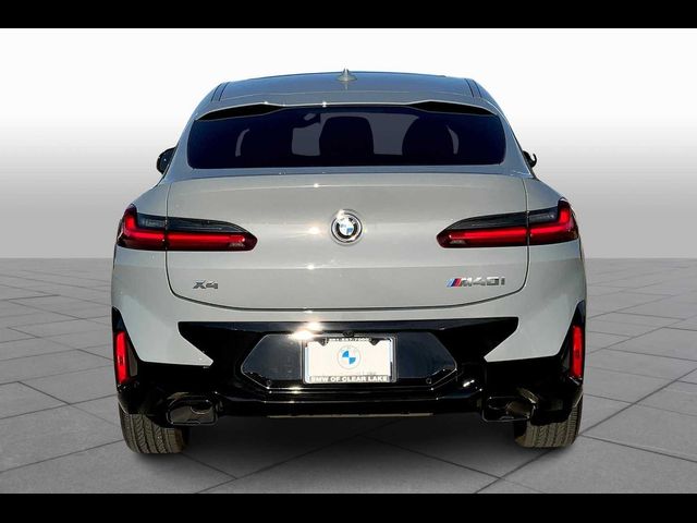 2024 BMW X4 M40i