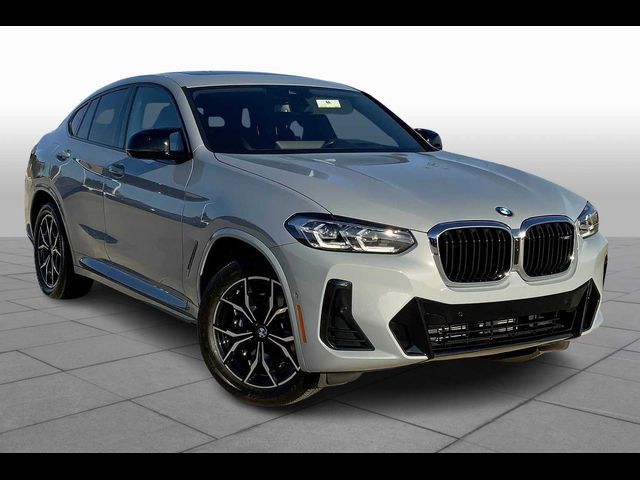 2024 BMW X4 M40i