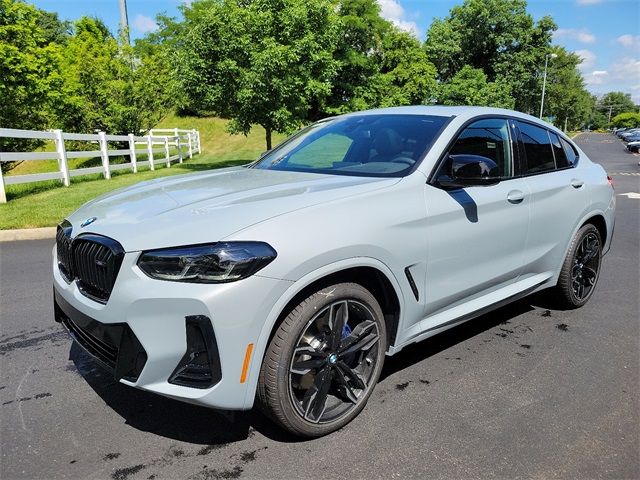 2024 BMW X4 M40i