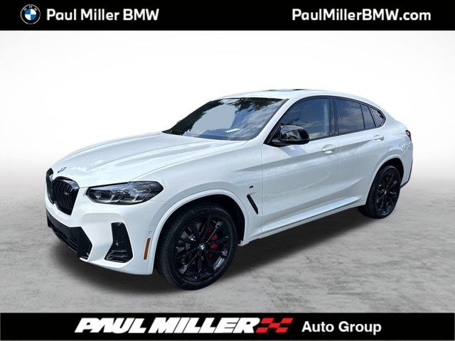 2024 BMW X4 M40i