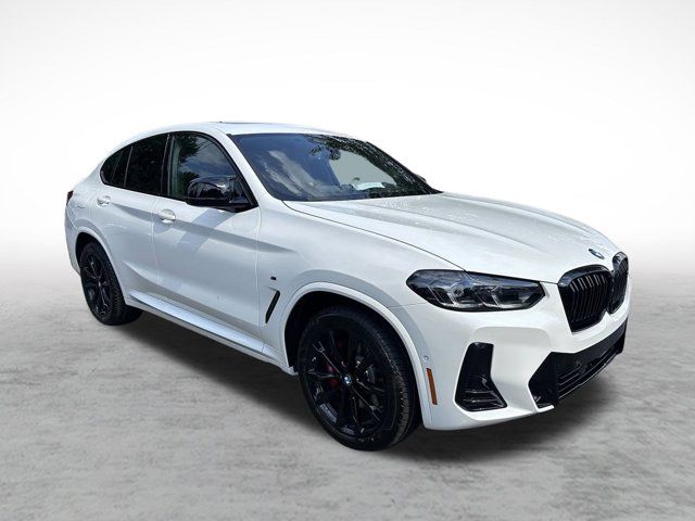 2024 BMW X4 M40i