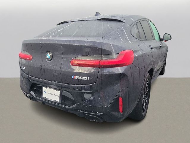 2024 BMW X4 M40i