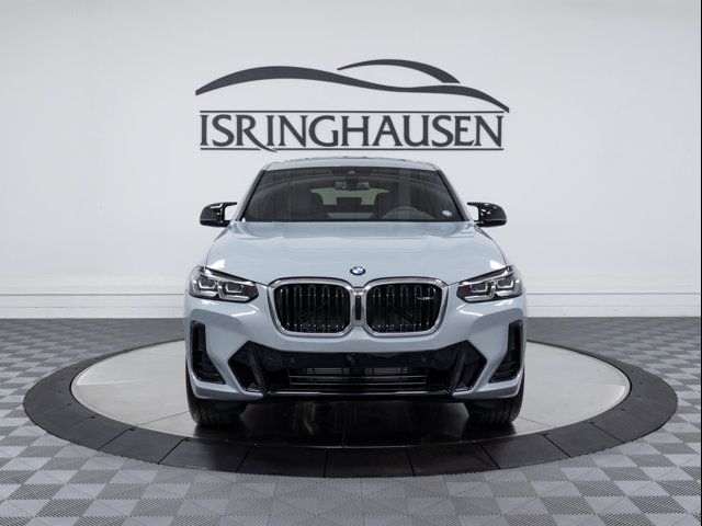 2024 BMW X4 M40i