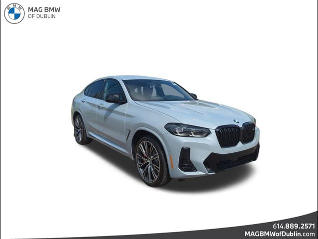 2024 BMW X4 M40i