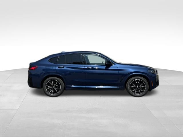 2024 BMW X4 M40i